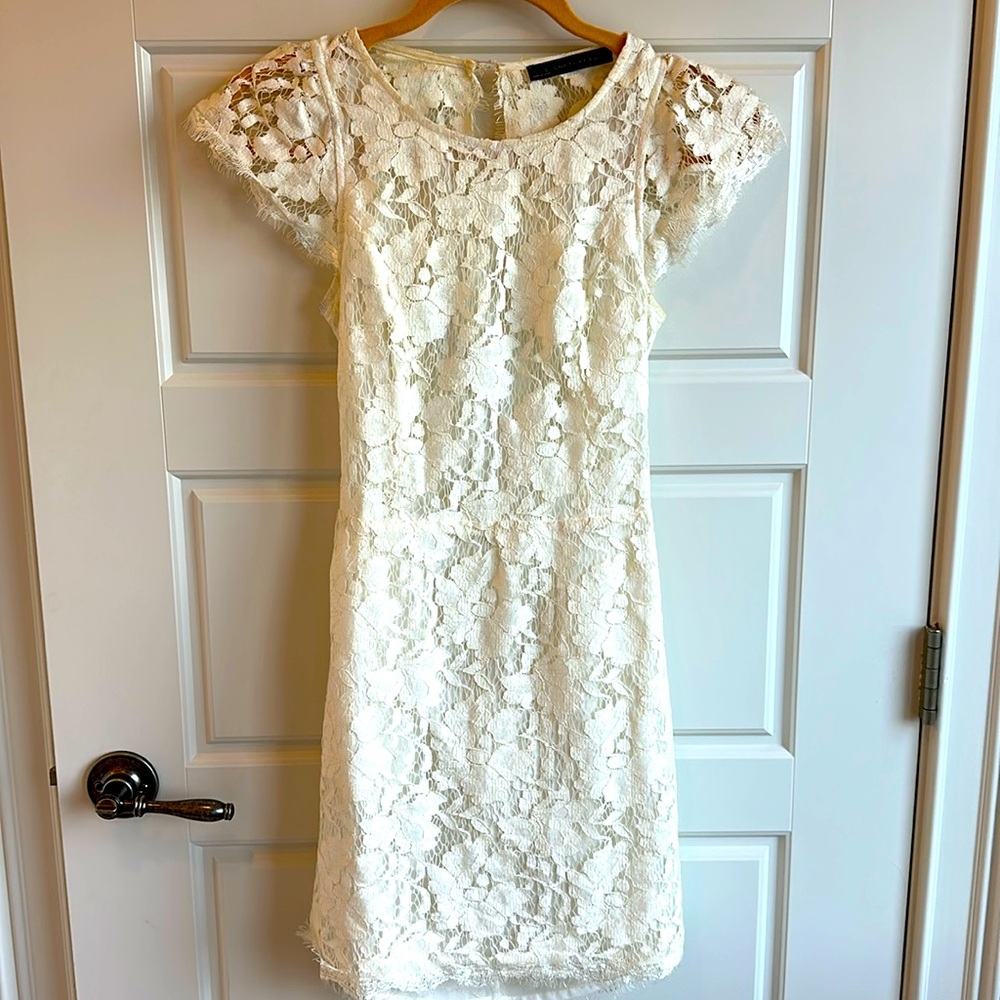 Open Back Lace Dress - Absolutely BEAUTIFUL on !!! Fully Lined !